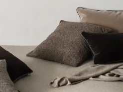 Best Blomus - Cushion Cover - 40 x 60 cm - Espresso - VELVET