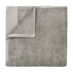 Hot Blomus - RIVA håndklæde - 70 x 140 cm - Satelite Grå