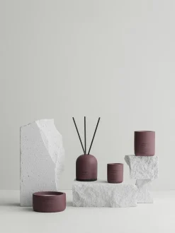 Clearance Blomus - Scented Candle - Cinnamon & Apple - Port - FRAGA