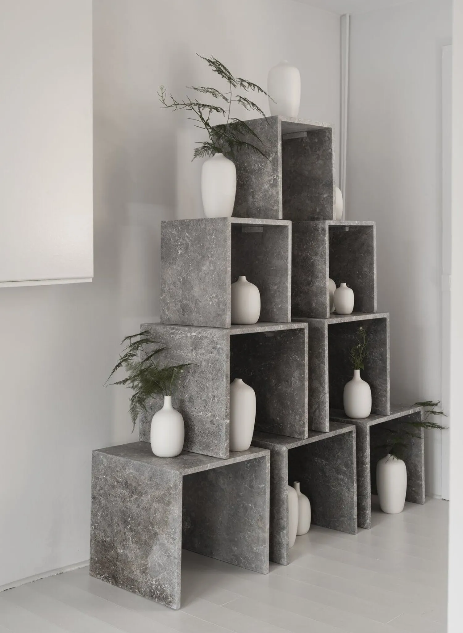 Hot Blomus - Vase - Nomad - CEOLA