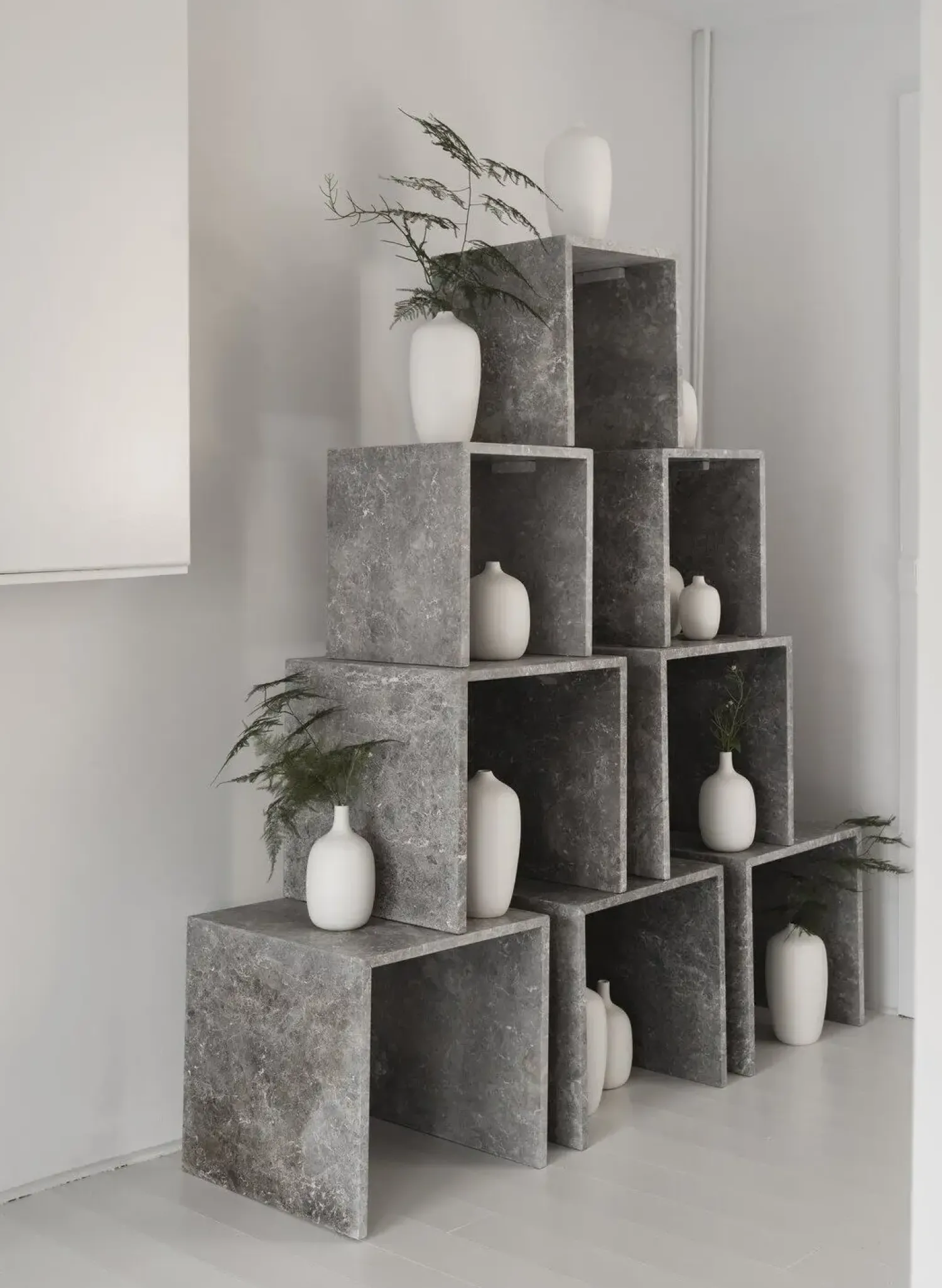 Hot Blomus - Vase - Satellite - CEOLA