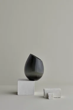 Online Blomus - Vase - Smoke - DROP