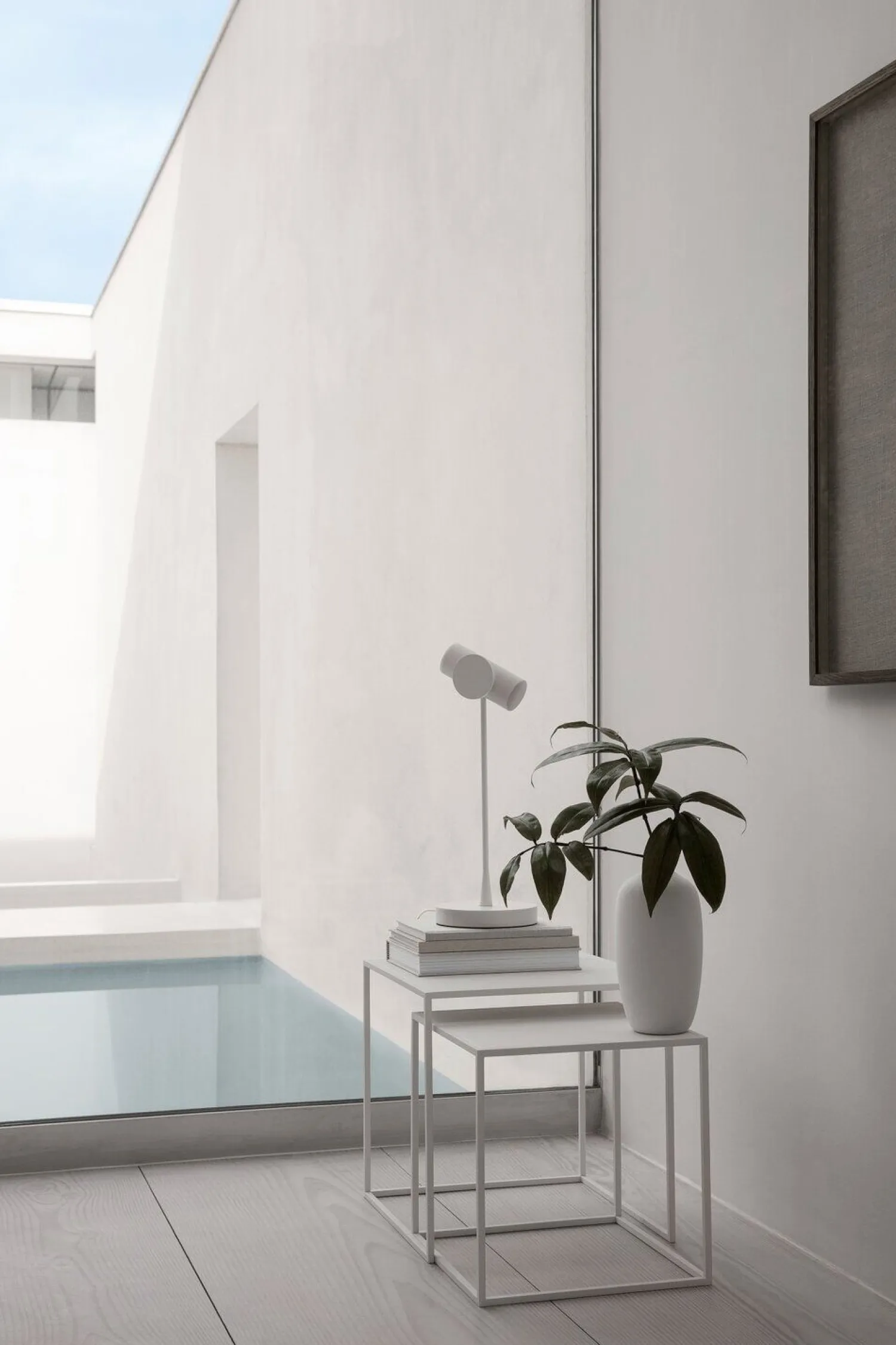 New Blomus - Vase - White - CEOLA