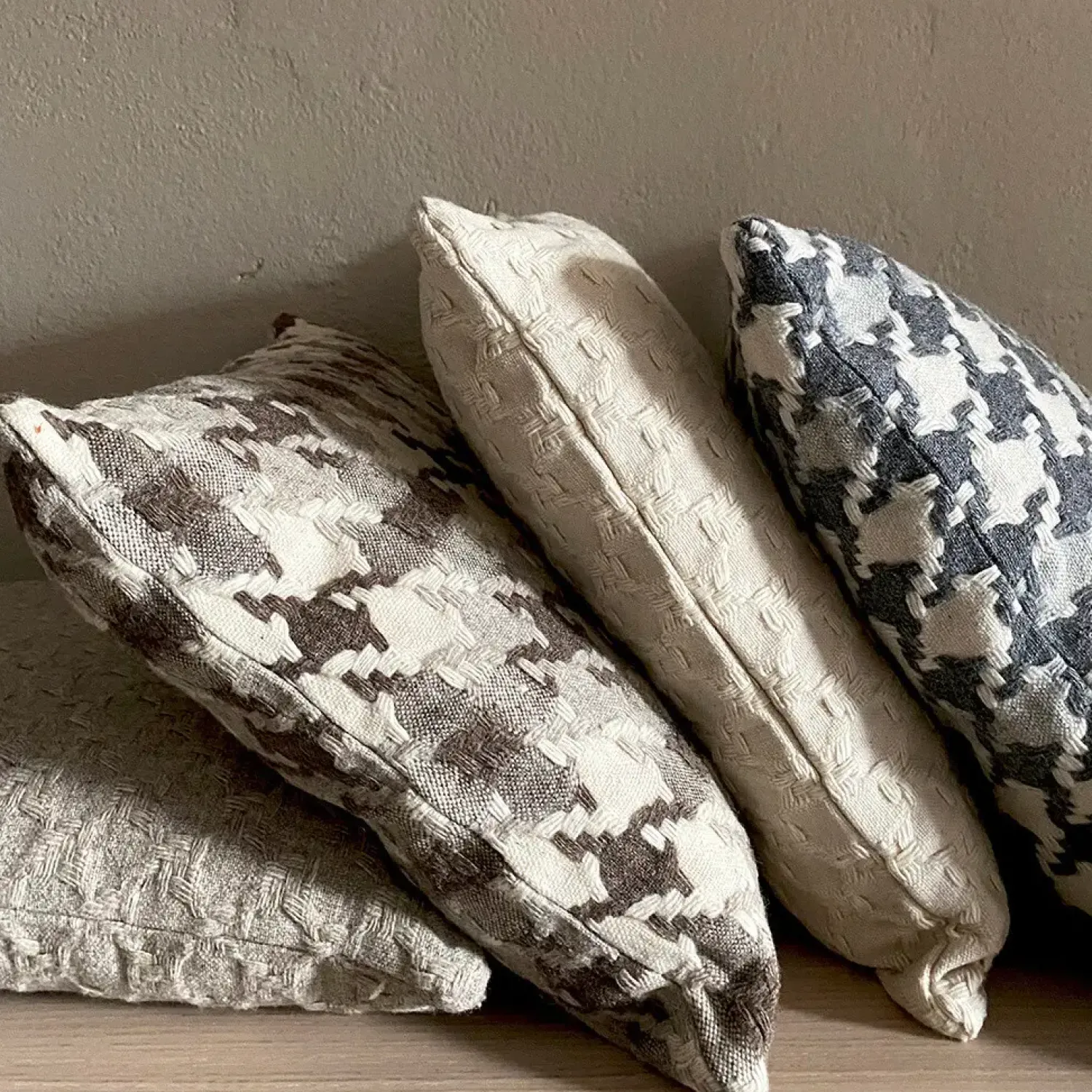 Discount Burel Factory - Pied de Coq - Pudebetræk - Sarrubeco- 45x45 cm