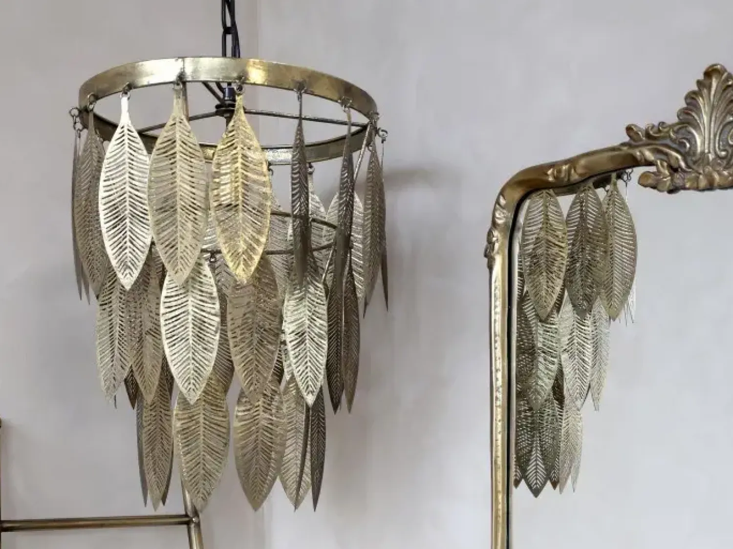 New Chic Antique - Lampe med metal dekoration - antique messing - Ø37,5