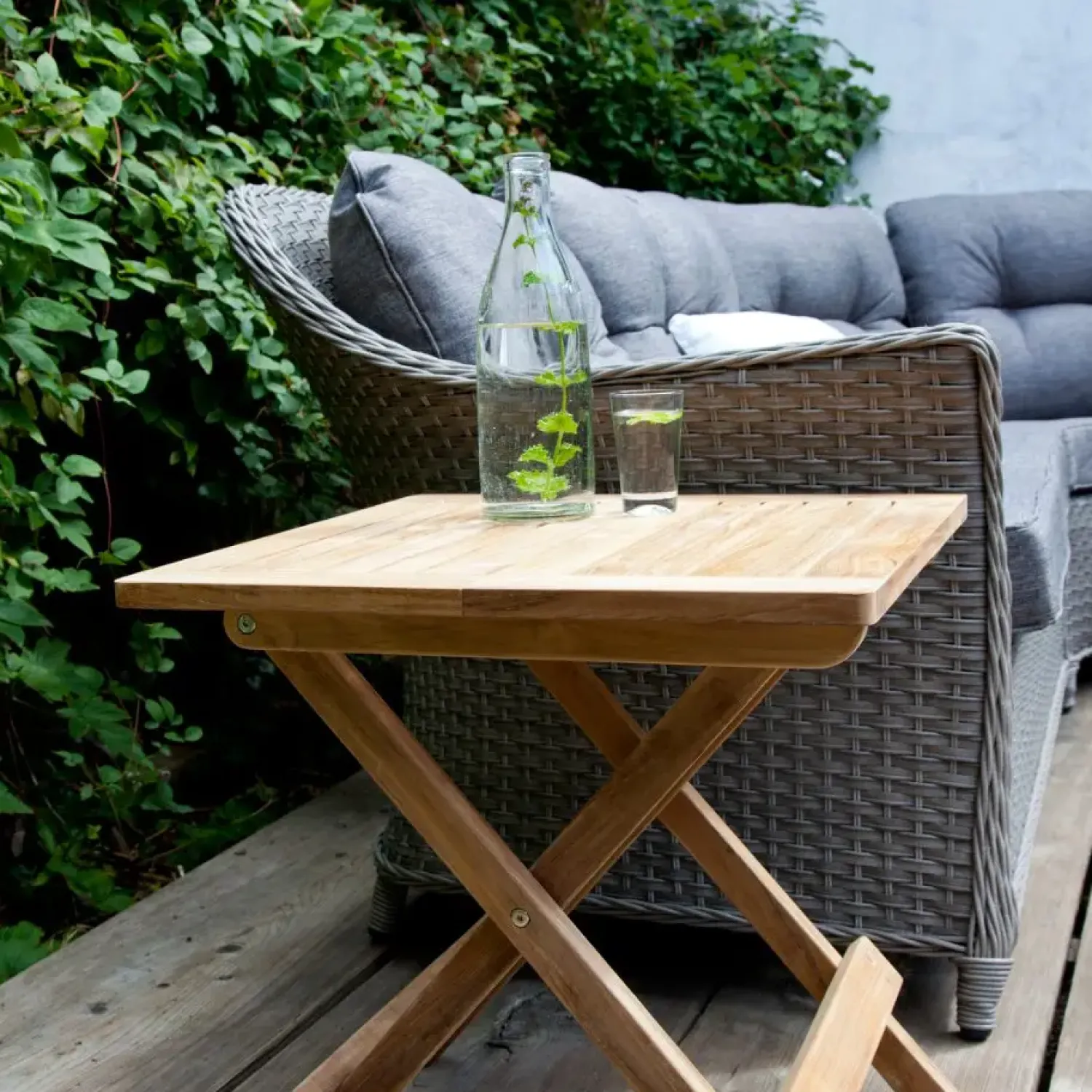 Clearance Cinas - Classic klapbord 50x50cm teak