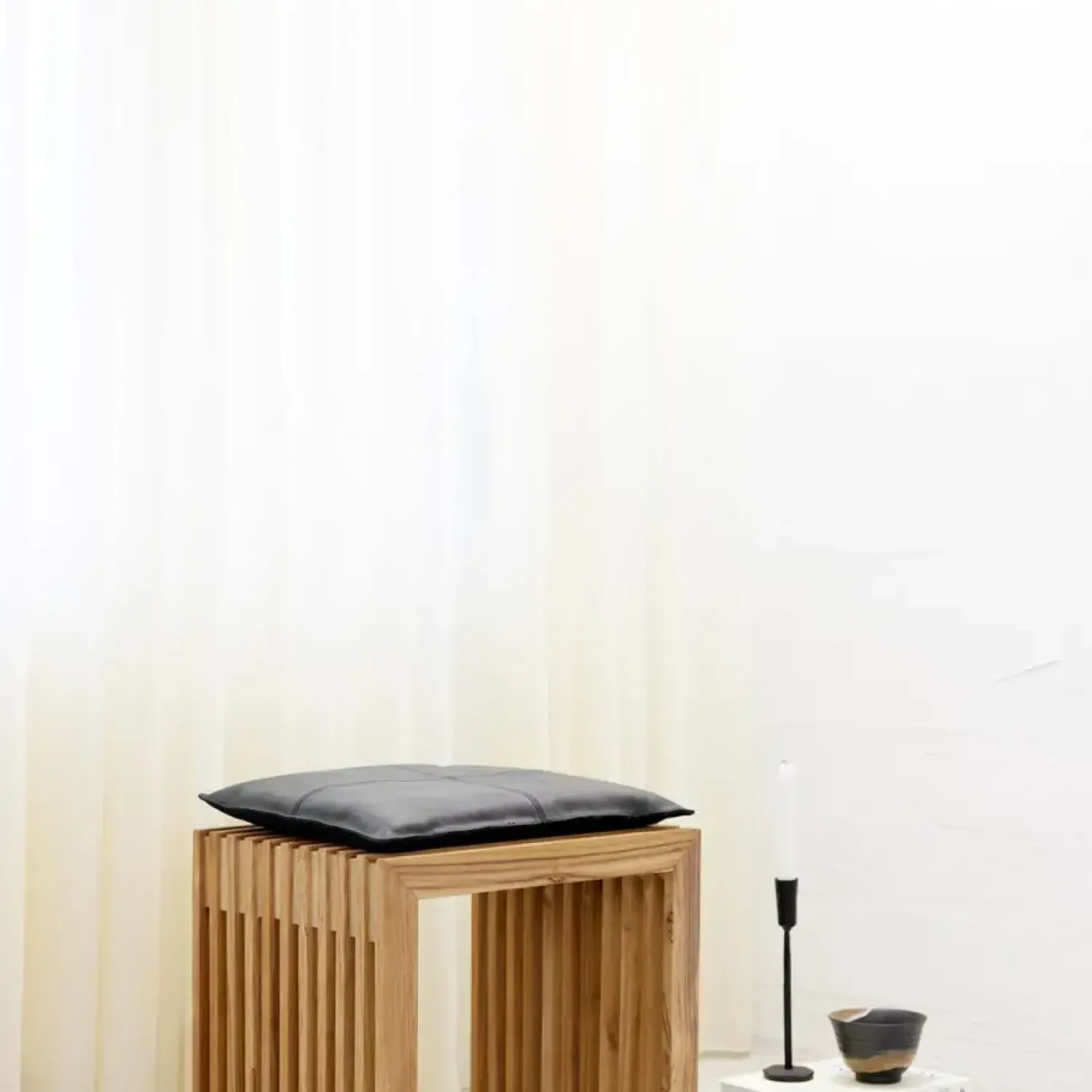 Sale Cinas - Rib skammel 45x35cm teak