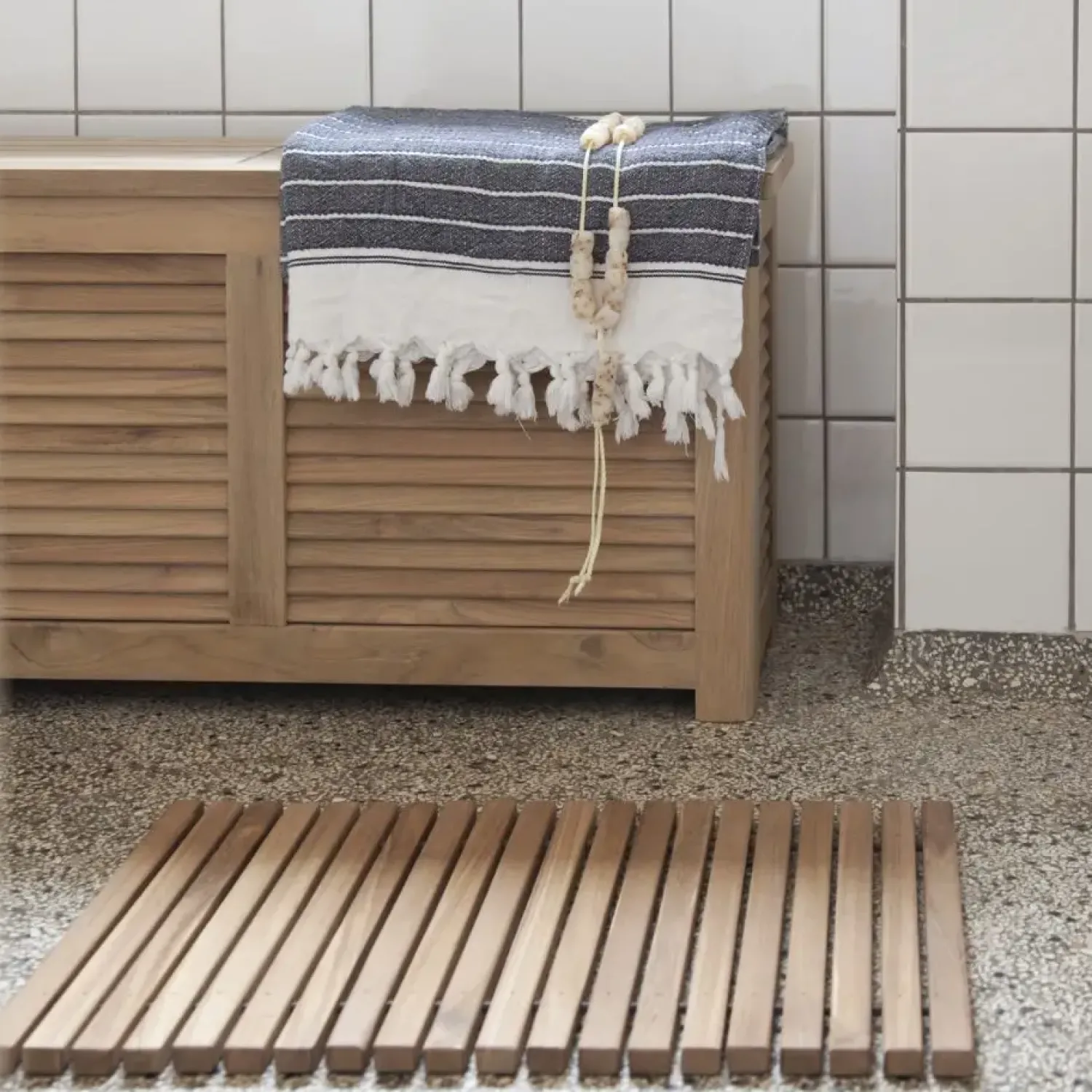 Clearance Cinas - Stor bademåtte 60x80cm teak