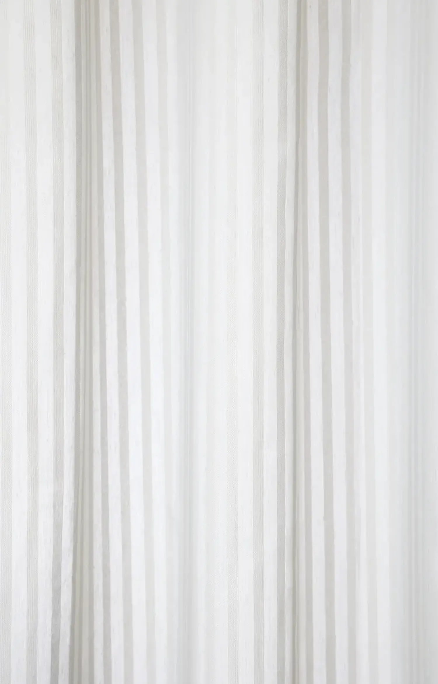 Discount Compliments - Badeforhæng - Lines shower curtain w/eyelets 200 cm - Lys grå