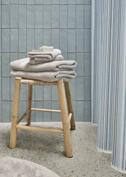 Hot Compliments - Badeforhæng - Spectrum shower curtain w/tape 200 cm - Blå