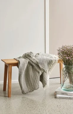 Hot Compliments - Plaid - Loire Throw 130x180 cm - Grøn