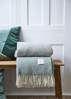 Clearance Compliments - Plaid - Nest Throw 140x200 cm - Grøn