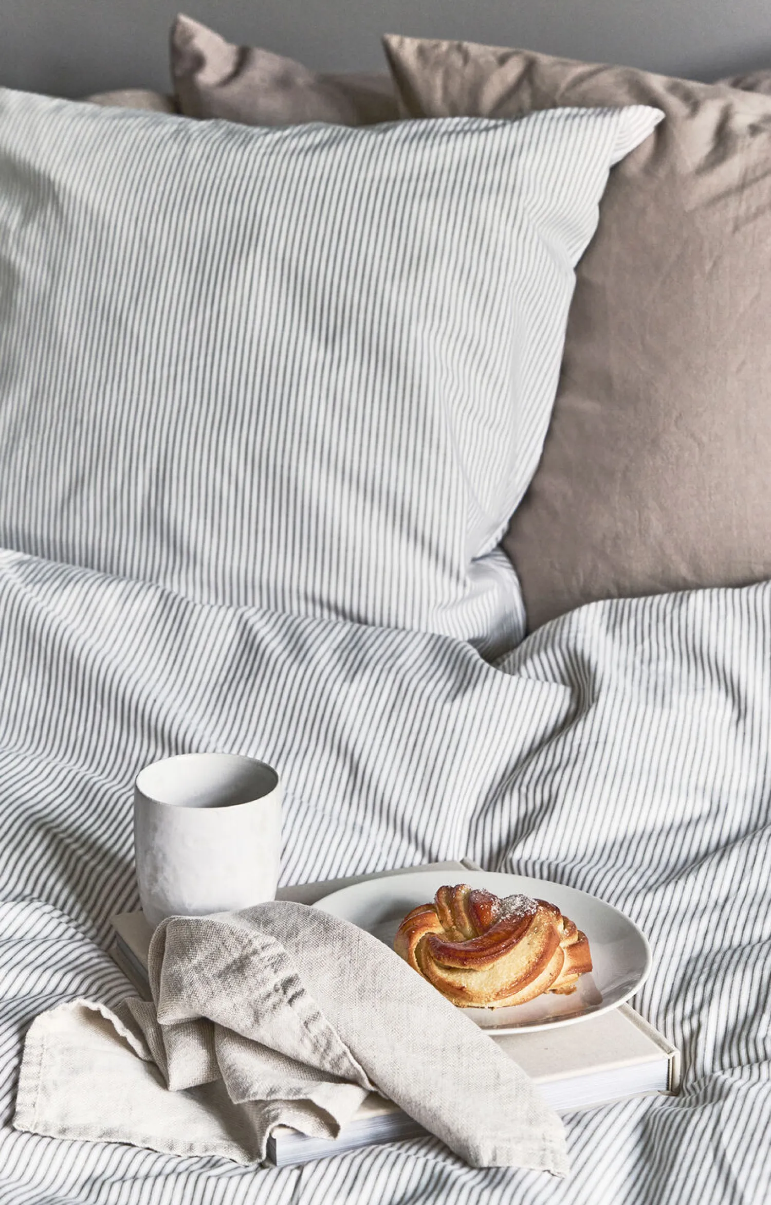 Discount Compliments - Sengetøj - Kyst Bed Linen 140x220/60x63 cm - Sand