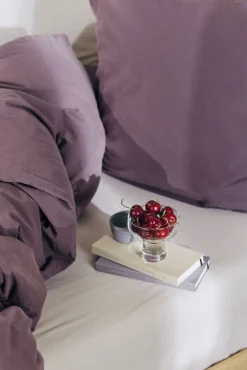 Hot Compliments - Sengetøj - Stone Bed Linen 140x200/60x63 cm - Plum