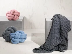Best Design House Stockholm pude - Knot pude i gul