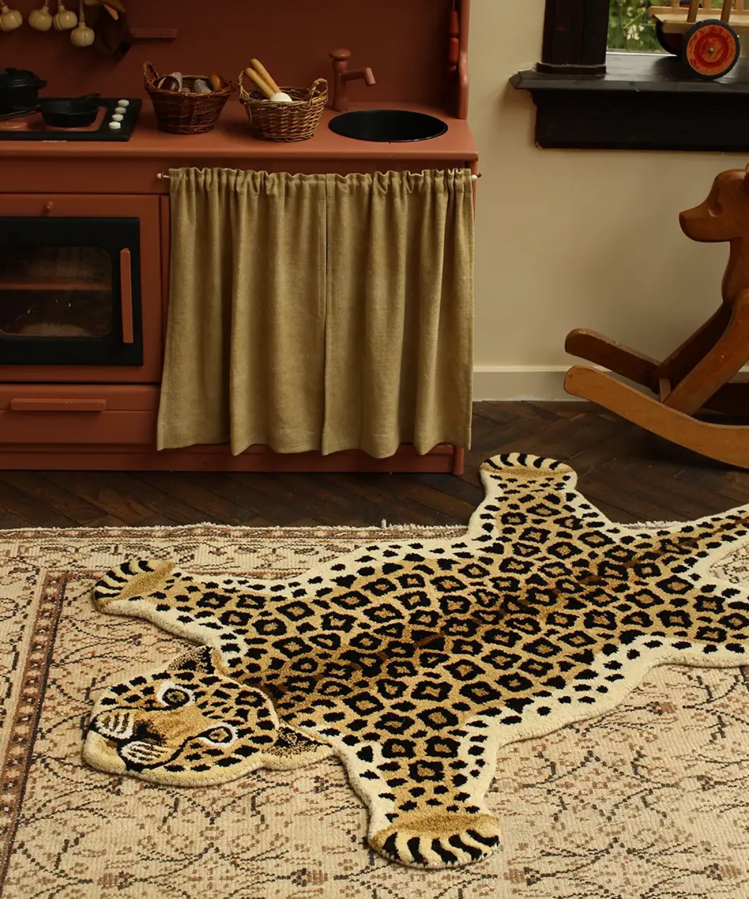 Online Doing Goods - Loony Leopard Gulvtæppe - Large