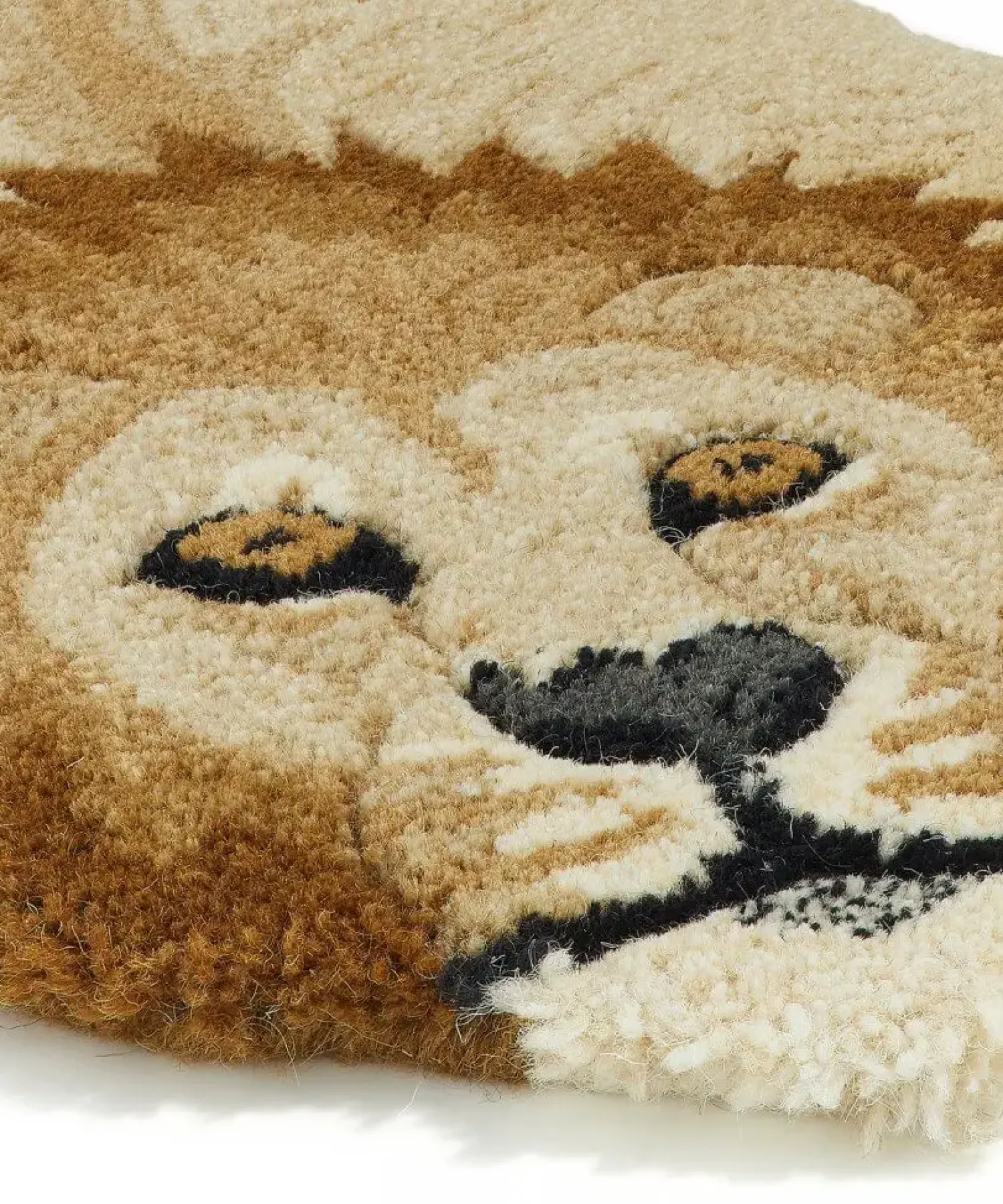 Online Doing Goods - Moody Lion Gulvtæppe - Small