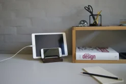 Sale Dot Aarhus - Brass Dock - Tabletholder - Valnød/Sort
