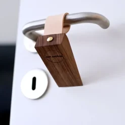 Outlet Dot Aarhus - Kiel - Dørkile/Dørstopper - Valnød, 2 cm høj