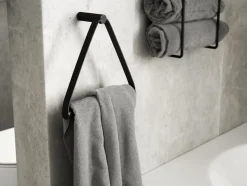 By Wirth Ekta Living - Håndklædeholder - Towel hanger - Metal - Sort