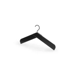 Clearance ​​​​​​​Fritz Hansen Fritz Hansen - Collar bøjle - Sort eg - Anodiseret aluminium