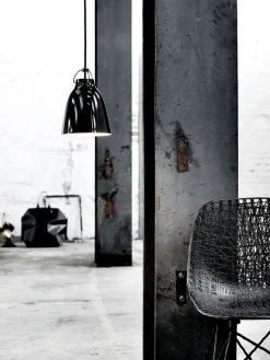 Sale Fritz Hansen - Loftlampe - Caravaggio - Sort - P3 Large - Grå ledning 6m