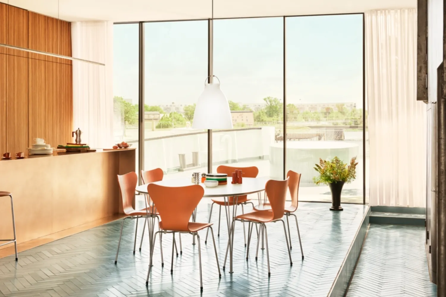 Outlet Fritz Hansen - Loftlampe - Caravaggio Opal - P2 Medium - Silver ledning 3m