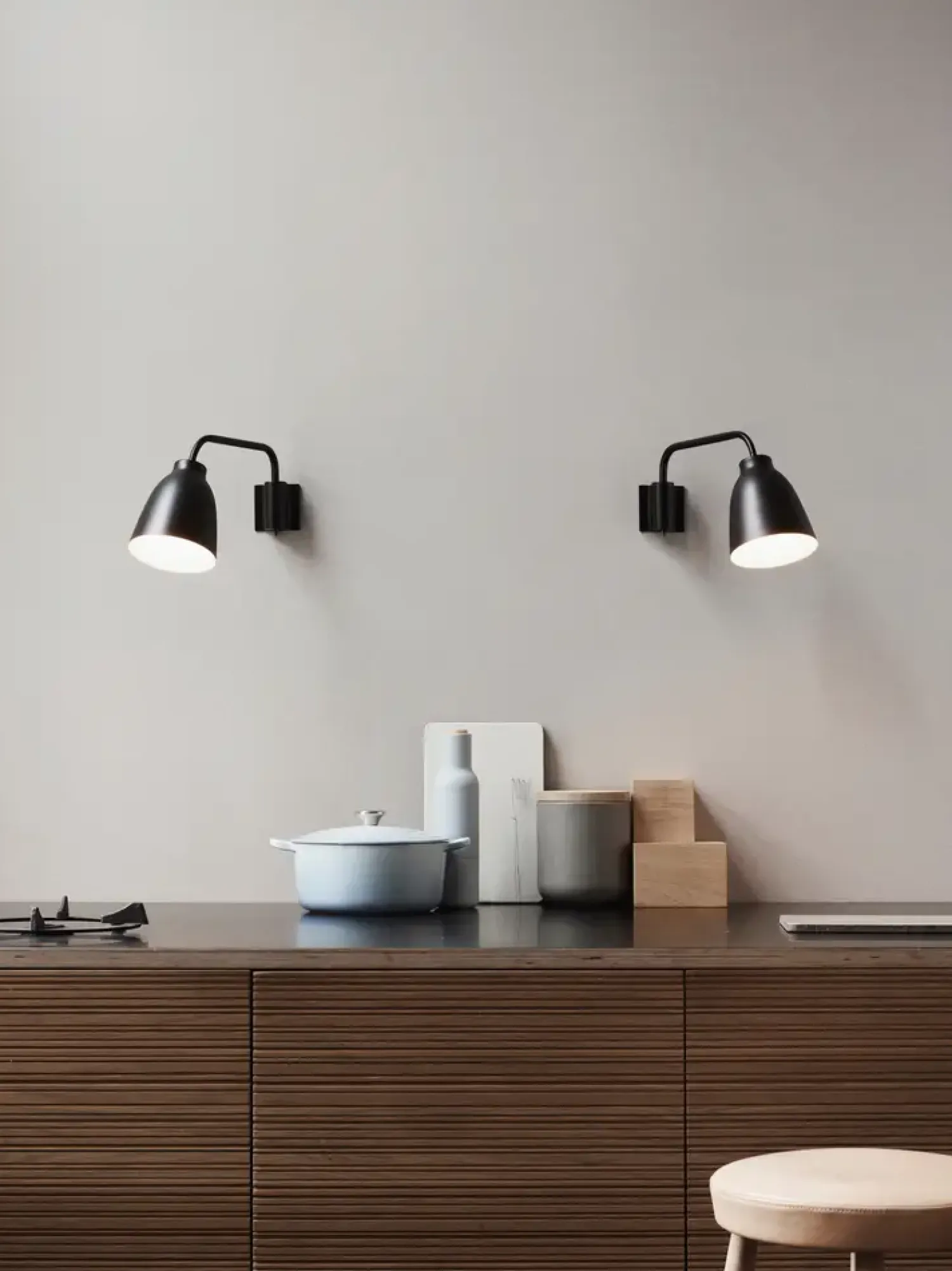Clearance Fritz Hansen - Væglampe - Caravaggio Read - Sort