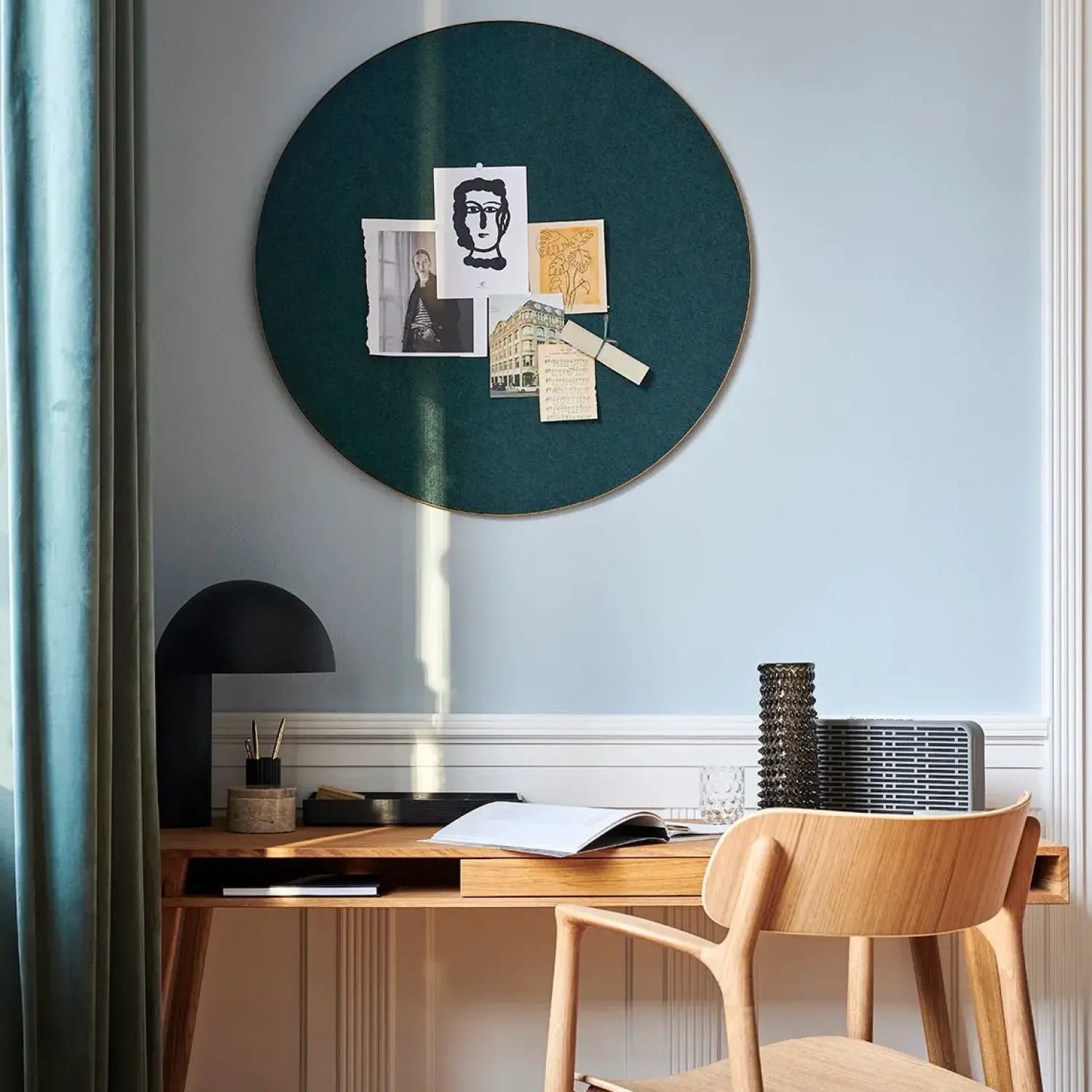 Discount Gejst - Opslagstavle - Retell - Grøn og Messing kant - ø80 cm