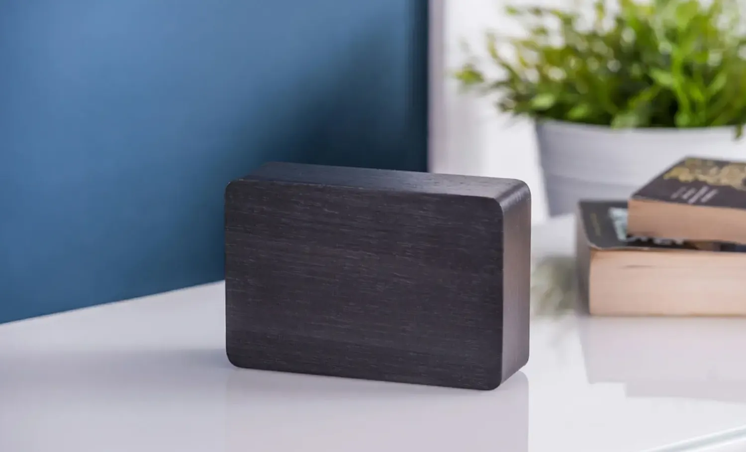 Outlet Gingko - Brick Click Clock Black / White LED