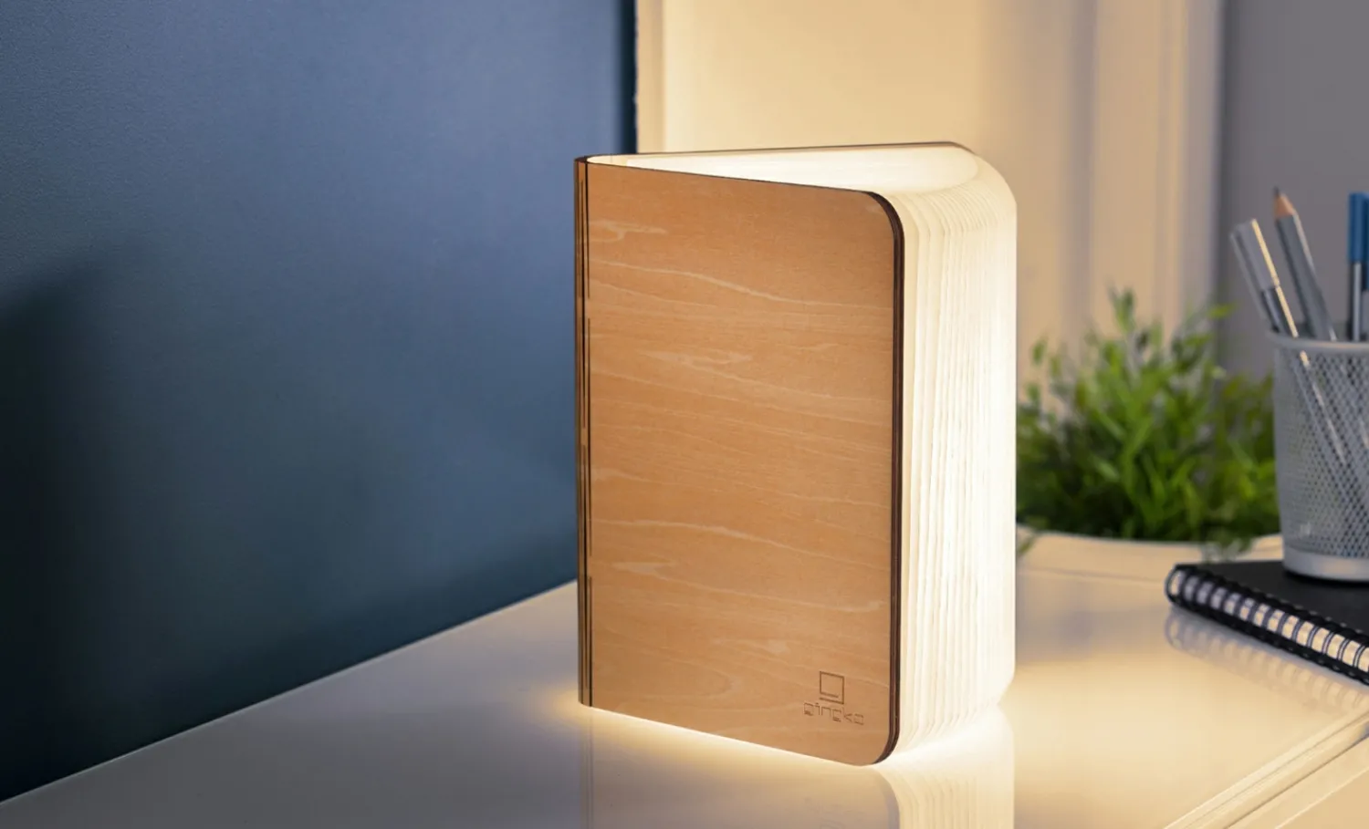 Gingko - LED Smart Booklight - Maple - Large