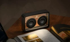 Hot Gingko - Mage See-through Bluetooth Speaker - Black
