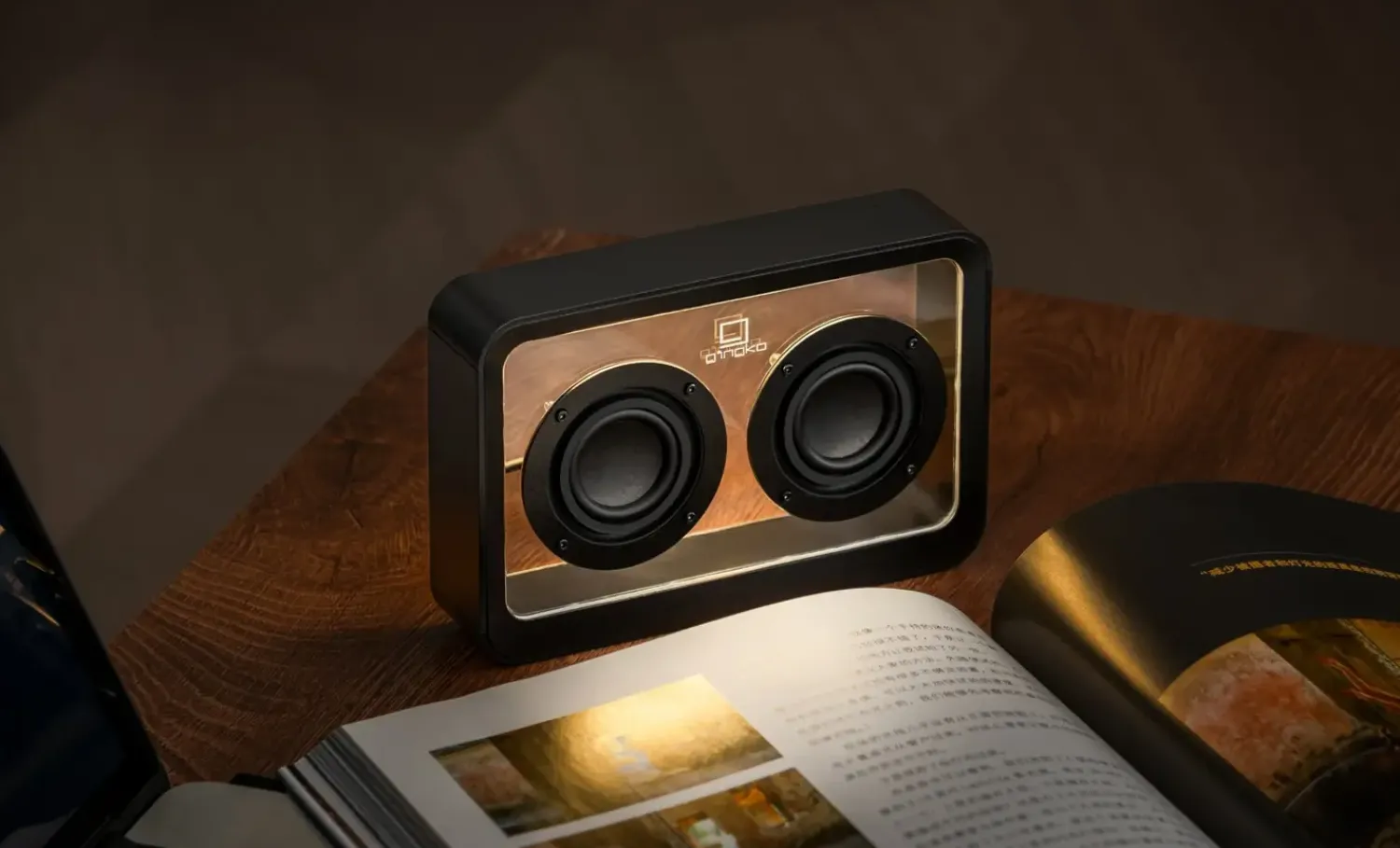 Hot Gingko - Mage See-through Bluetooth Speaker - Black