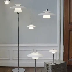 Online Halo Design Copenhagen Halo Design - Scandinavia Gulvlampe Ø40 cm - Opalic/Krom