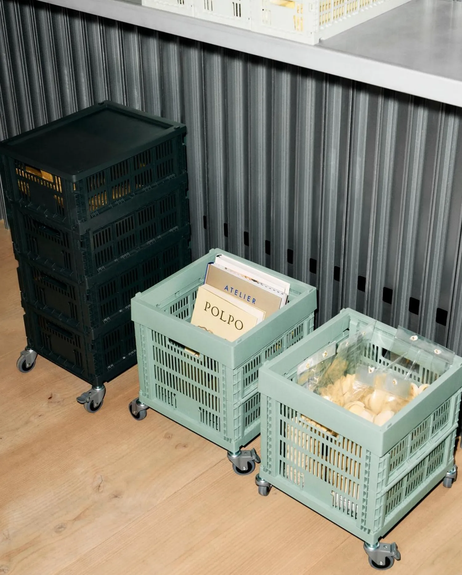 Hot Hay Colour Crate - Cube - Light yellow