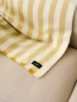 Hot Hay - Duo Throw - W130 x L180 - Cream
