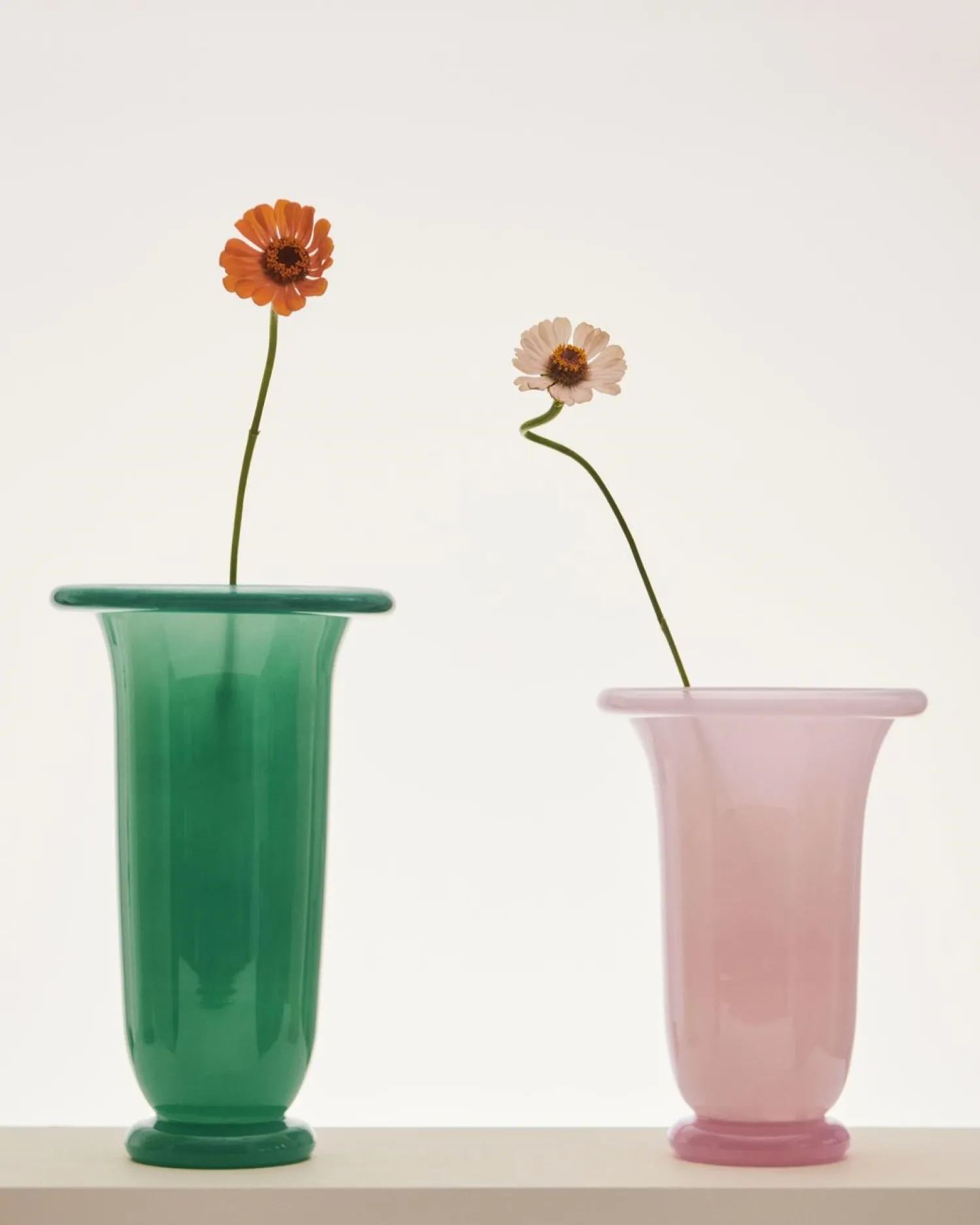 Best Hay - Empire Vase - Medium - Light Pink - Light pink with pink base - 749