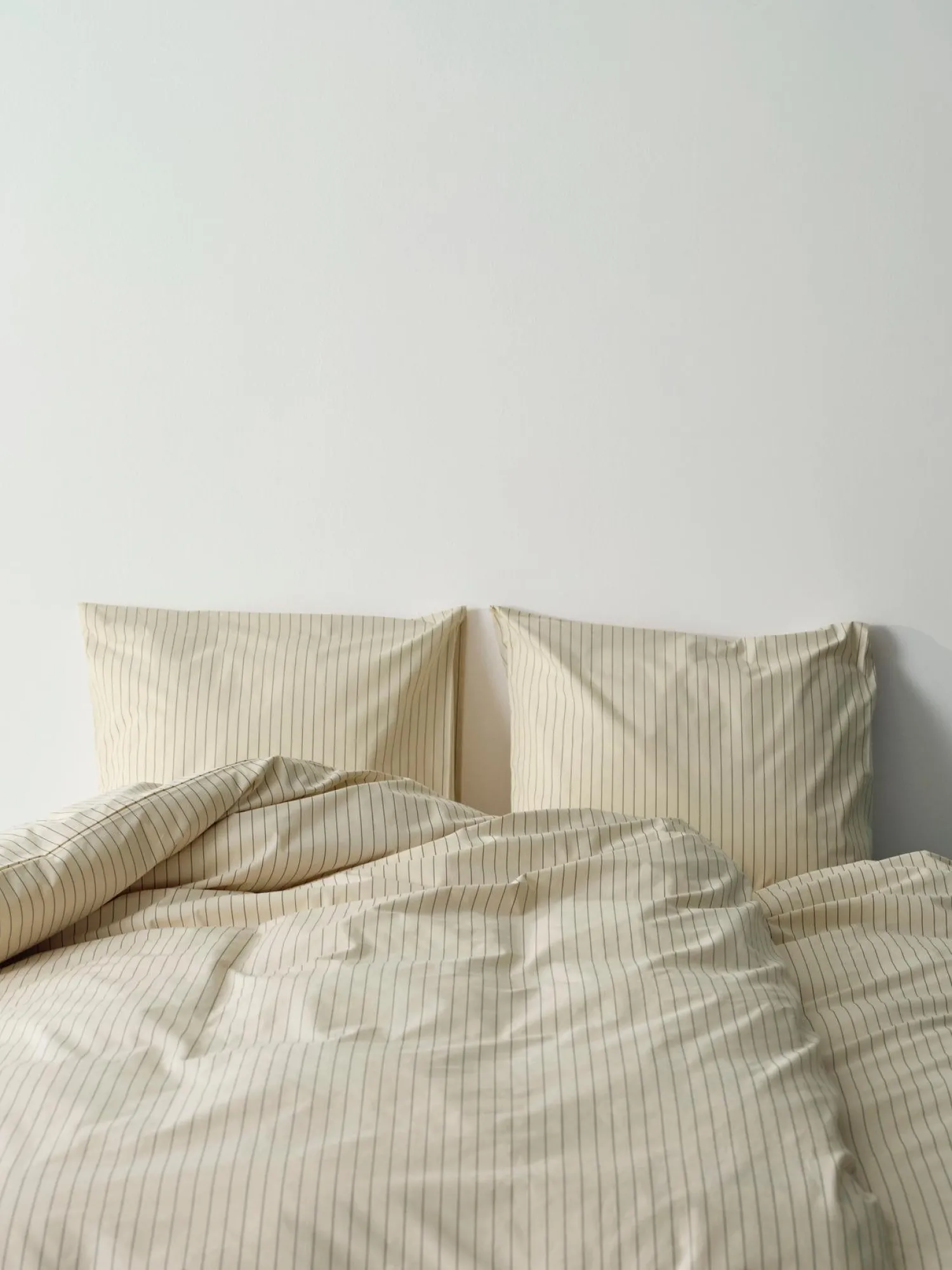Best Hay - Fineline Pillow Case - 63 x 60 - Ivory