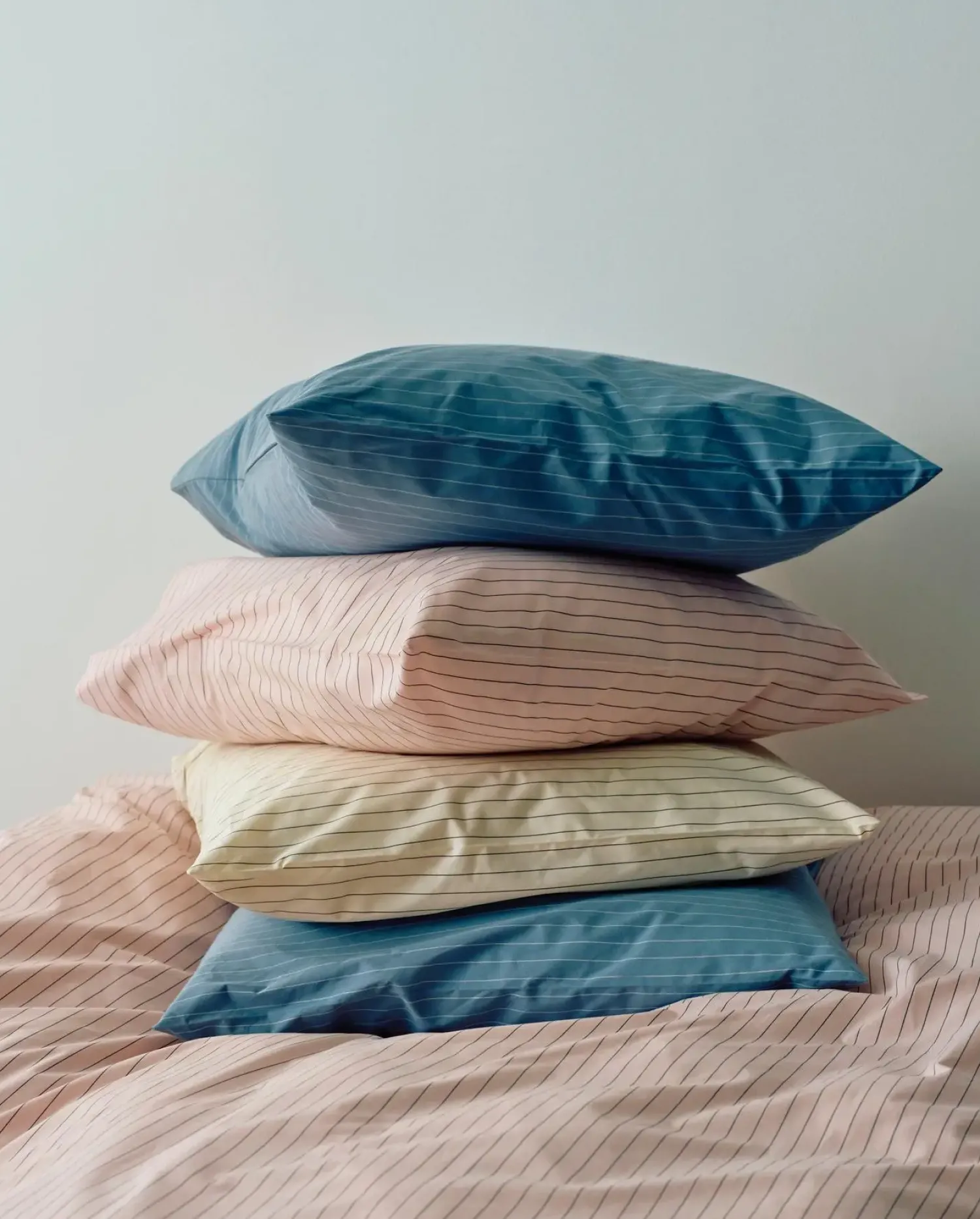 Sale Hay - Fineline Pillow Case - 63 x 60 - Soft pink