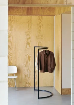 Clearance Hay - garderobestativ - Colour Rack - C-Shape - Standard Grey / grå