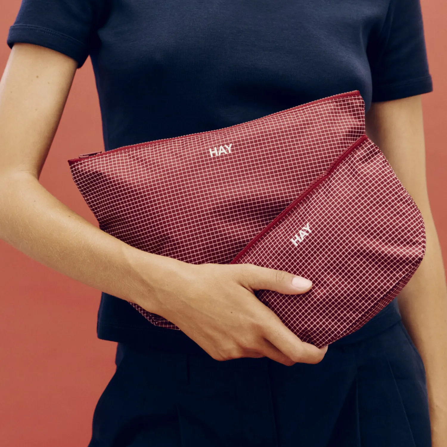 Sale Hay - Grid Pouch - Small - Mørkegrøn