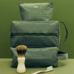 Hot Hay - Grid Wash Bag - Medium - Burgundy