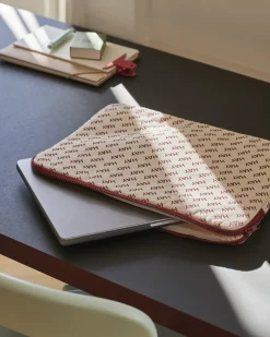 Clearance Hay - Laptop Cover - Logo Laptop - Black / Sort