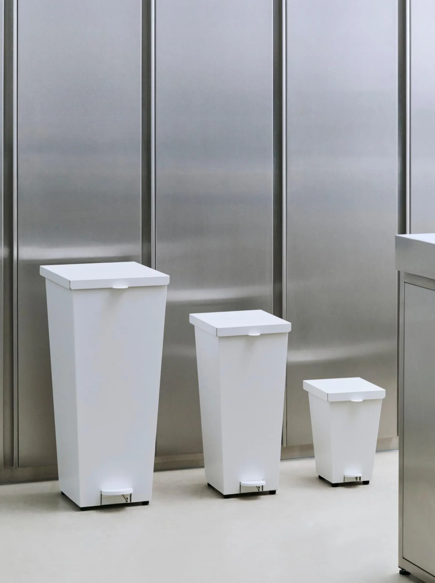 Online Hay - Loop Bin - 58L - White
