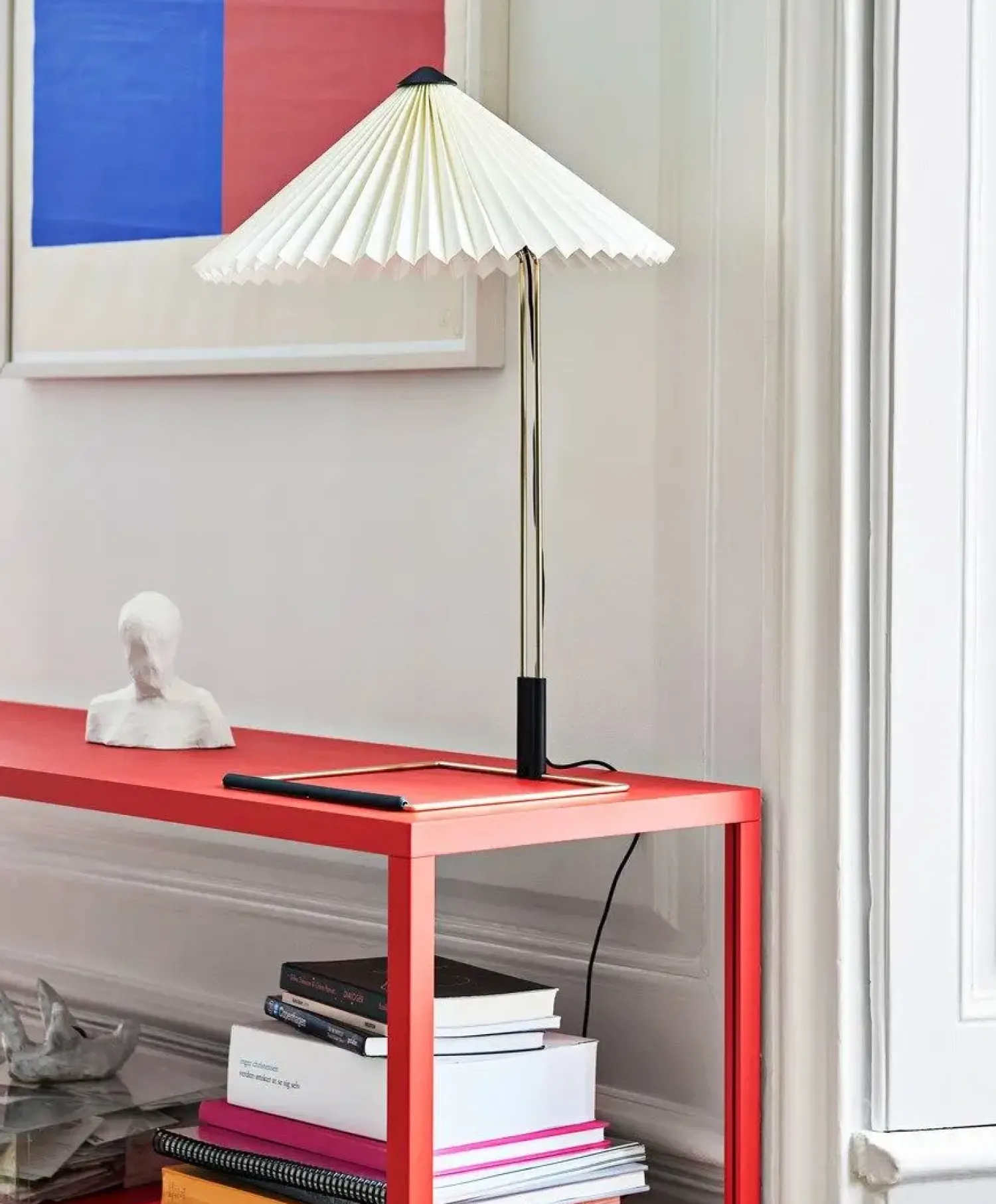 Discount Hay - Matin bordlampe - med hvid skærm - large - H:52 cm