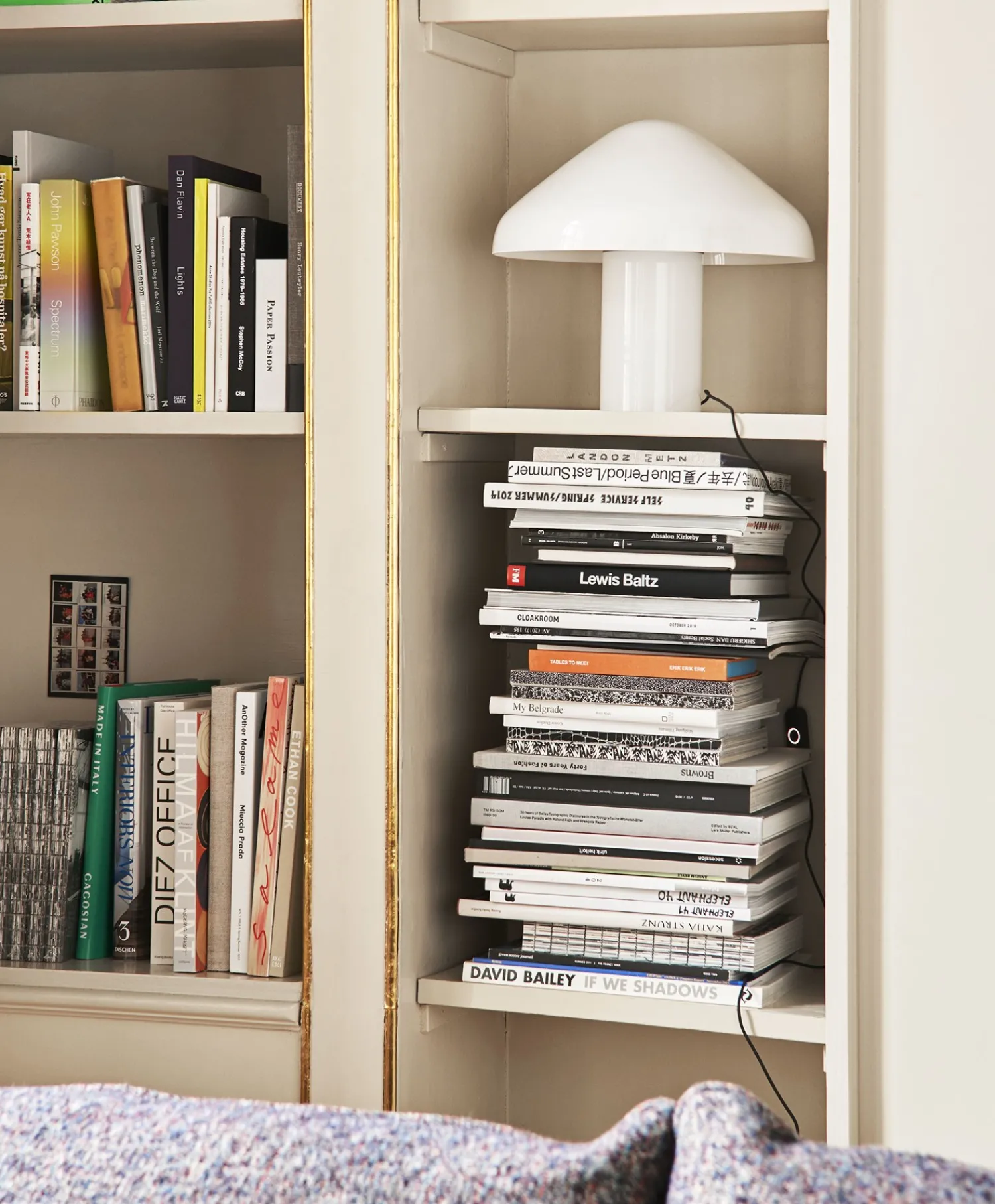Clearance Hay - Pao Glass Table Lamp - hvid