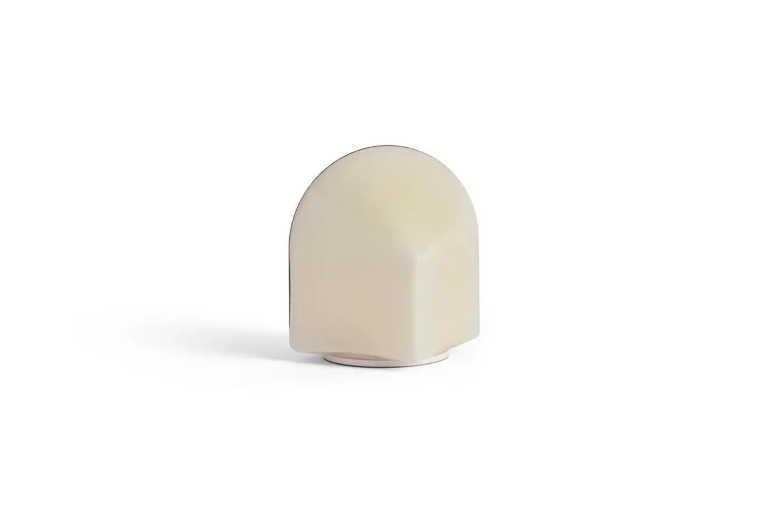 New Hay - Parade Portable Lamp - Shell White - 16 cm