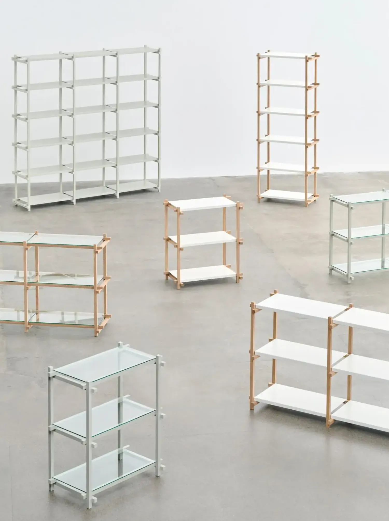 Online Hay - Woody Shelving 2.0 Column Low - Klar Glas/Eg - 9 hylder