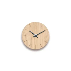 Discount Hemverk - Vægur - Lys Eg - Ø12 cm - Sorte visere