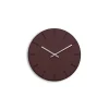 Sale Hemverk - Vægur - Mørk Eg/Burgundy - Sølv visere - Ø28 cm